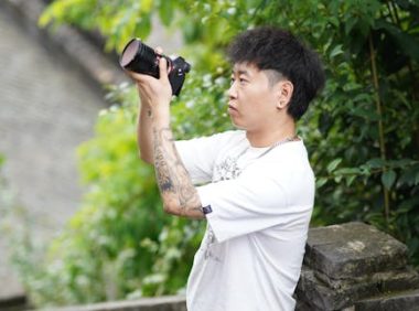 思维重构:为什么“高利润”往往藏在关键词规划师的“低搜索量”数据中?